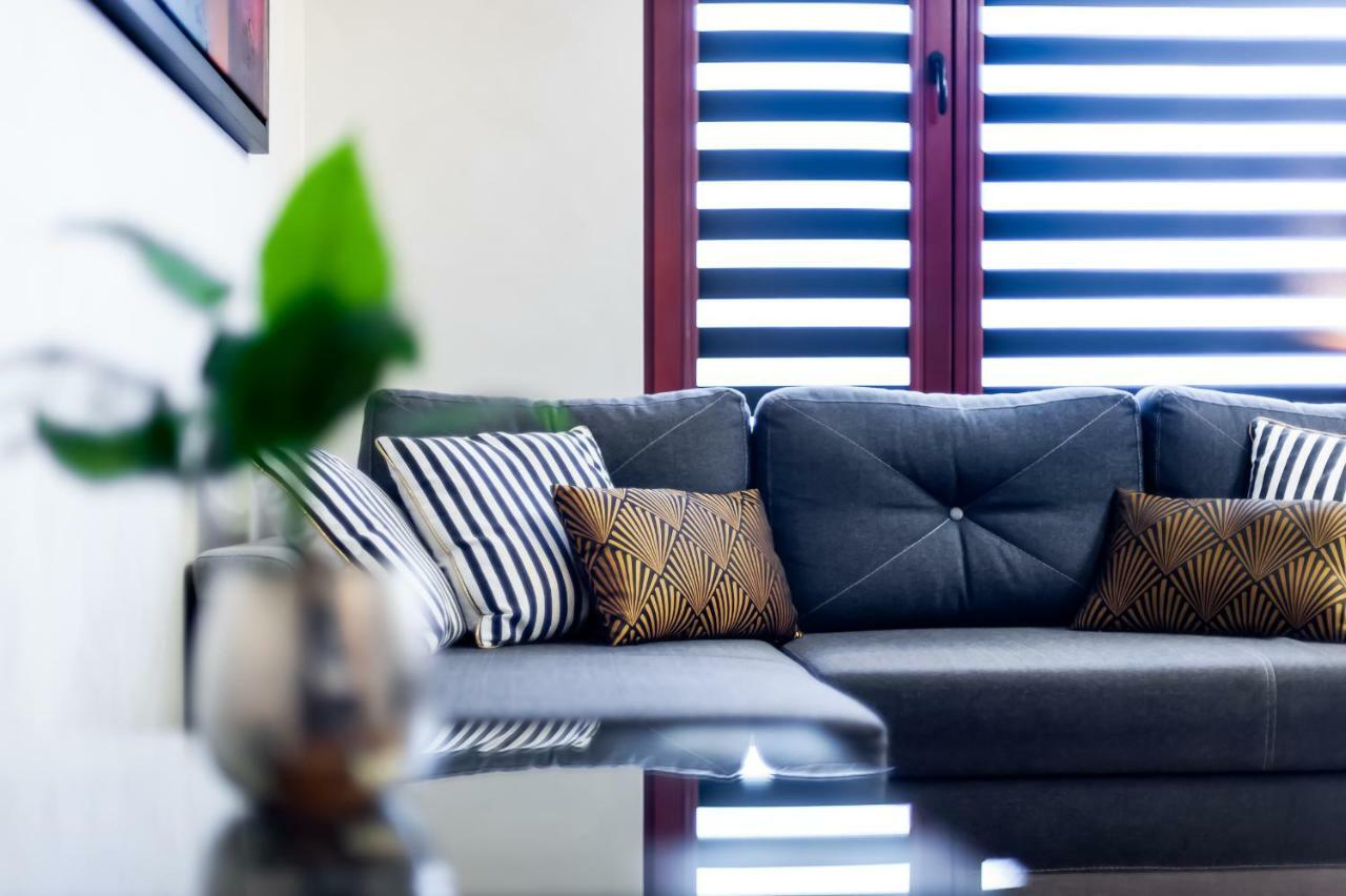 Clicktheflat Luxury Apartment In ワルシャワ エクステリア 写真