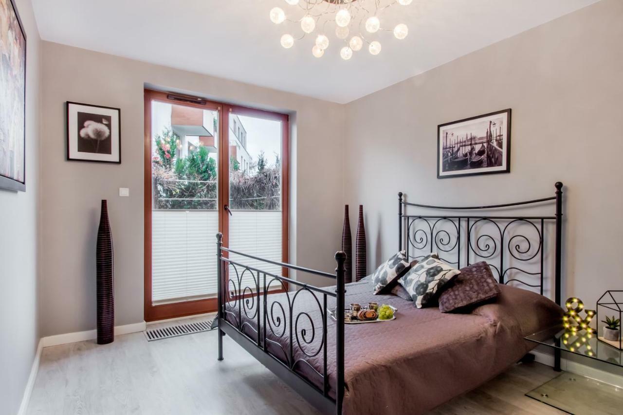 Clicktheflat Luxury Apartment In ワルシャワ エクステリア 写真